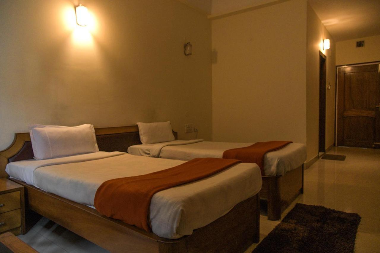 Hotel Earl Grey Jorhat Exterior photo