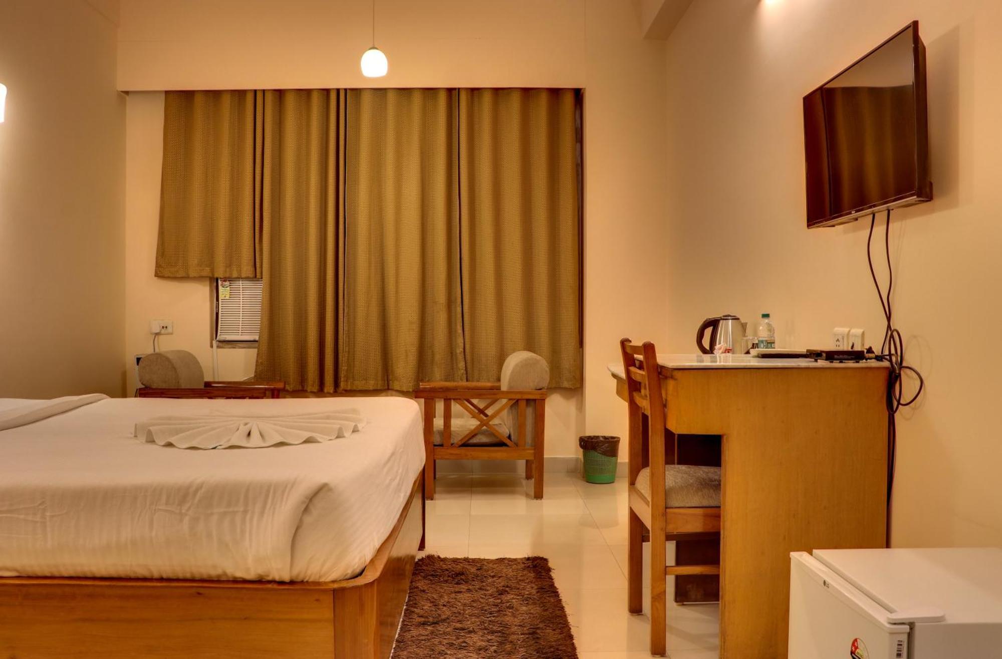Hotel Earl Grey Jorhat Exterior photo