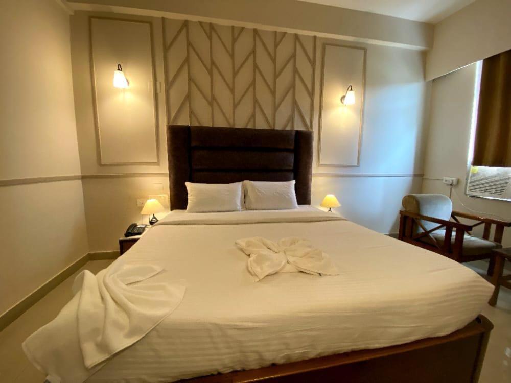Hotel Earl Grey Jorhat Exterior photo
